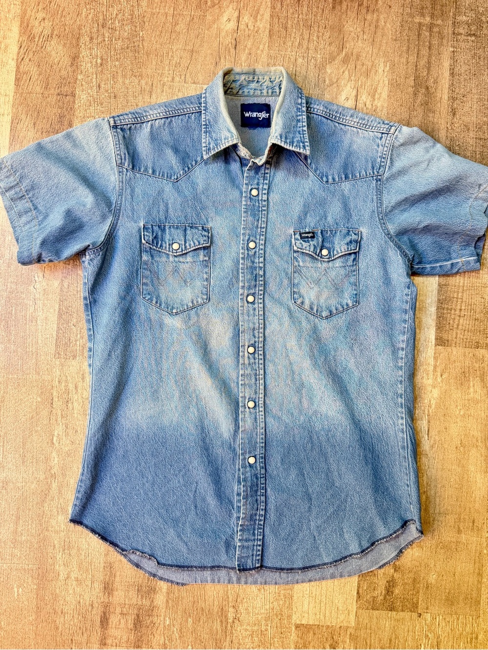 Vintage Wrangler Denim Pearl Snap Shirt Short Sleeve Western Blue Medium